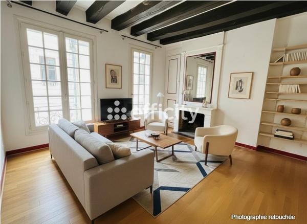 Appartement
         2 pièces
        - 47 m² 149 900 € *