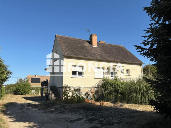 Location Maison 6 pièces 153 m² - 6 RUE DE COULLONS Poilly Lez Gien 45500