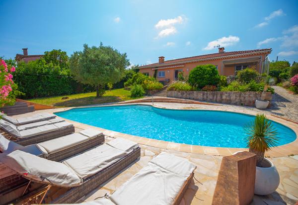 Maison de plain pied Mandelieu La Napoule 5 pièce(s) 130 m2