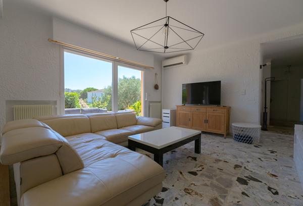 Maison de plain pied Mandelieu La Napoule 5 pièce(s) 130 m2