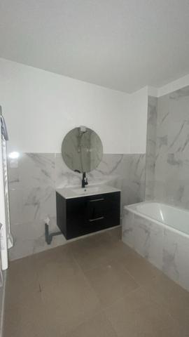 CENTRE LIVRON - Appartement T4 rénové