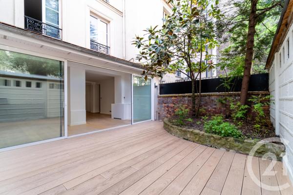 Appartement F4 à vendre  4 pièces - 122 m2 PARIS - 75006