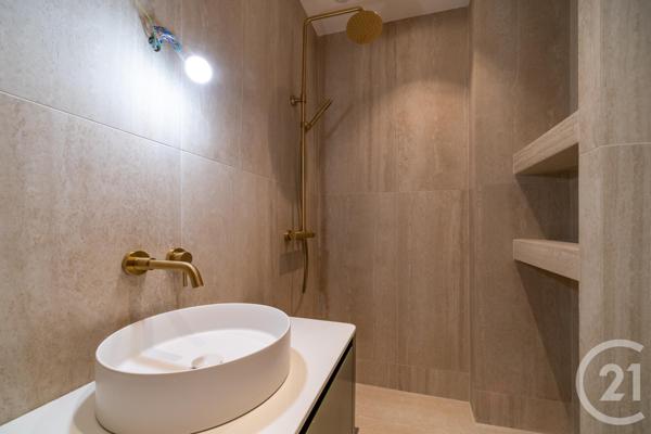 Appartement F4 à vendre  4 pièces - 122 m2 PARIS - 75006