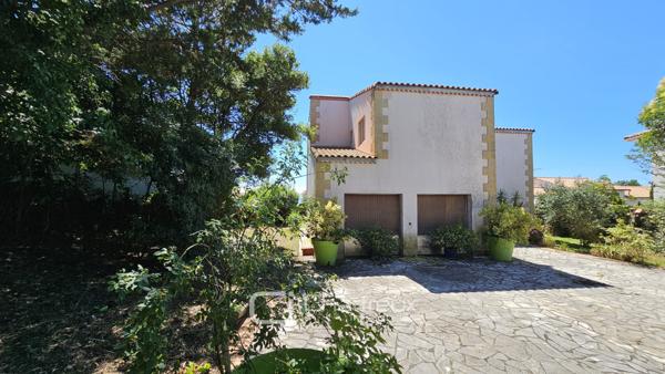 Maison/Villa avec vue mer à Vaux sur Mer de 227.22m2