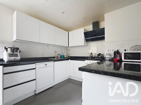 Maison à vendre 7 pièces 200 m² Moirans-en-Montagne
