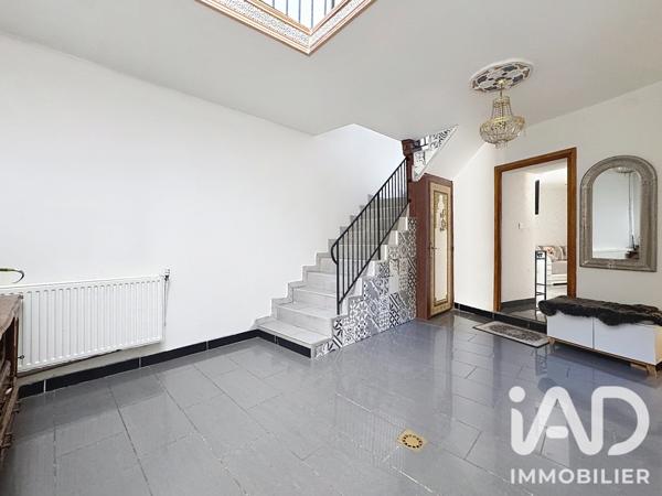 Maison à vendre 7 pièces 200 m² Moirans-en-Montagne