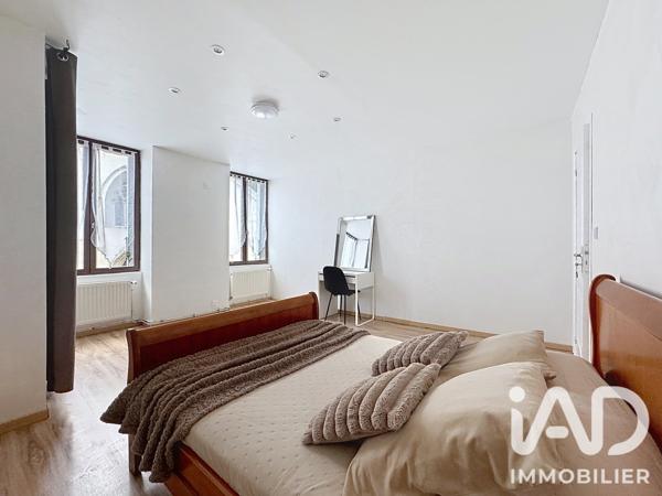 Maison à vendre 7 pièces 200 m² Moirans-en-Montagne