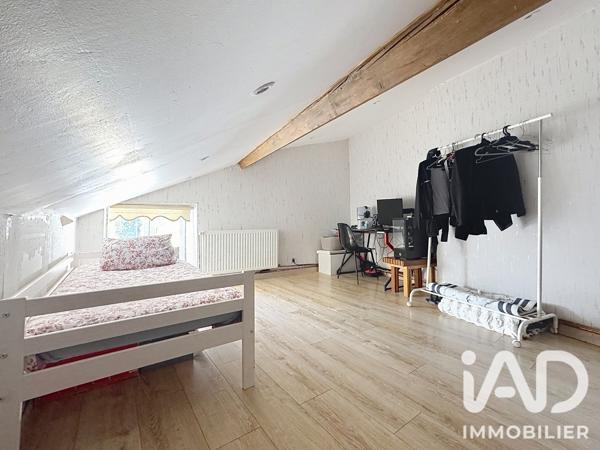 Maison à vendre 7 pièces 200 m² Moirans-en-Montagne