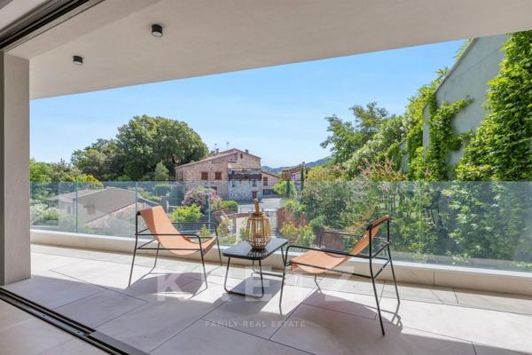 LES ADRETS-DE-L'ESTÉREL — Appartement neuf de 116 m² avec une belle terrasse de 44 m²