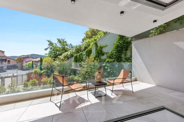 LES ADRETS-DE-L'ESTÉREL — Appartement neuf de 116 m² avec une belle terrasse de 44 m²