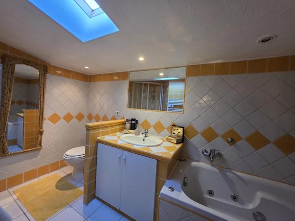 Immobilier Montauroux (83440) – Maison de village 130m2 – 270 000 €