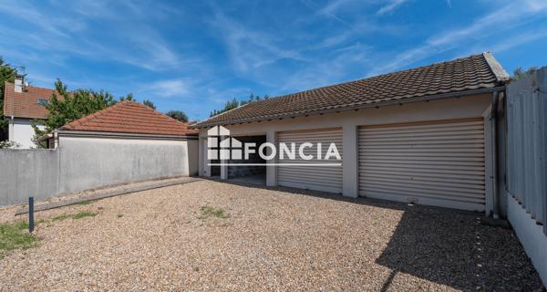 À vendre Maison 1 pièce 60 m² - Rueil-malmaison 92500