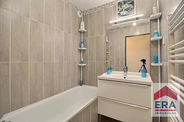 Appartement Avignon 2 pièces - 1 chambre - Balcon - Stationnement privatif