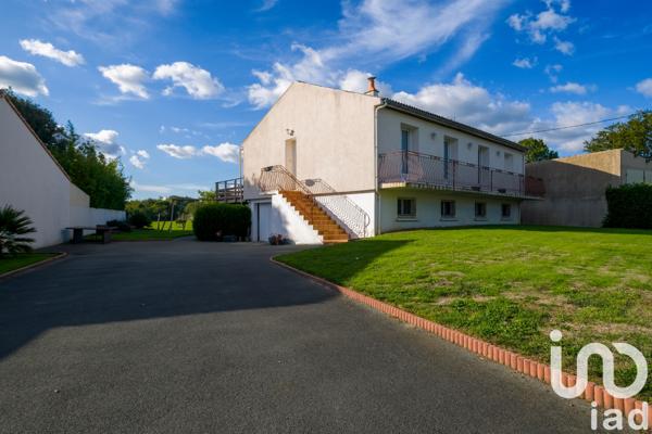 Maison à vendre 5 pièces 89 m² Essarts-en-Bocage