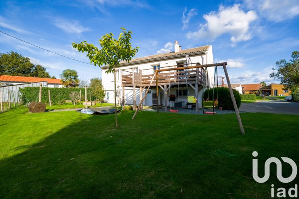 Maison à vendre 5 pièces 89 m² Essarts-en-Bocage