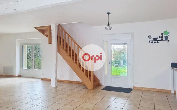 Maison à vendre    6 pièces •  Campénéac