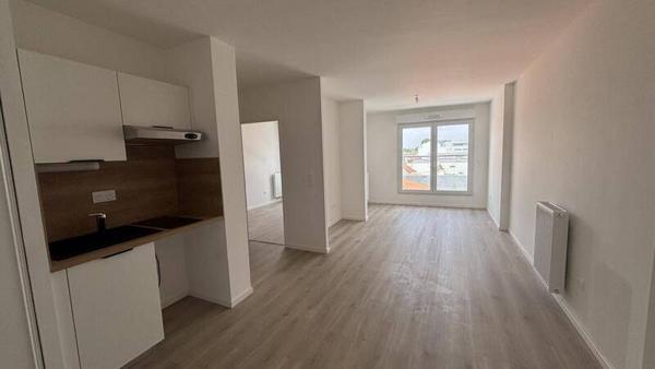 Appartement 2 pièces                                        - 44120 Vertou Réf : 11786