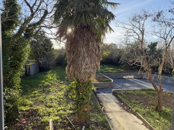 Vaste 3 pièces rdc avec terrasse