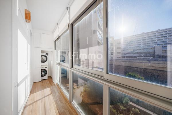 Marseille 7ème / Appartement rénové / Terrasse Véranda