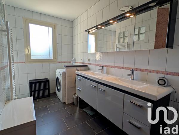 Maison à vendre 6 pièces 140 m² Le Magny