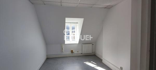 Opportunité de Bureaux à Châteaudun - Centre-Val de Loire