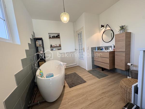 Maison ancienne de 350 m²