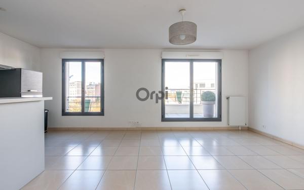 Appartement à vendre    3 pièces • 67,03 m2 Joinville-le-Pont