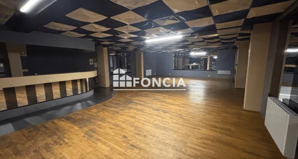 À vendre Local commercial 1547 m² - Les Hauts-d'anjou 49330