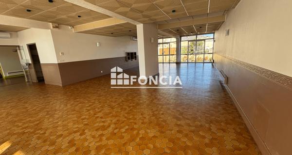 À vendre Local commercial 1547 m² - Les Hauts-d'anjou 49330