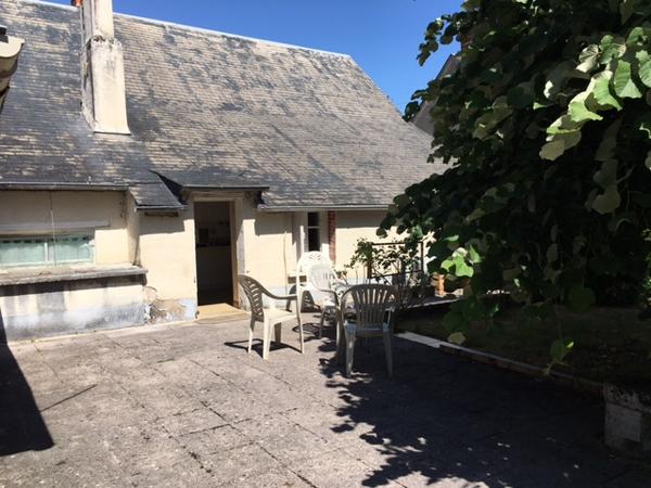 Brécy (18220) Maison 4 Pièces de 106m2 + Grange de 75m2 sur Parcelle de 1960m2