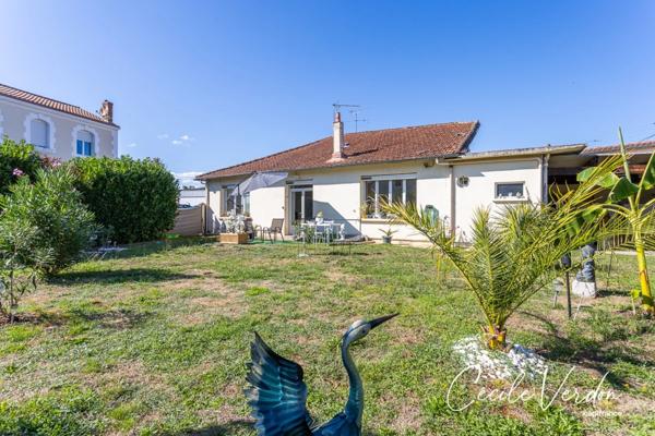 Maison de plain-pied à vendre 2 pièces de 78 m2 située au centre-ville de Bergerac, avec jardin de 440 m2, BERGERAC (24)