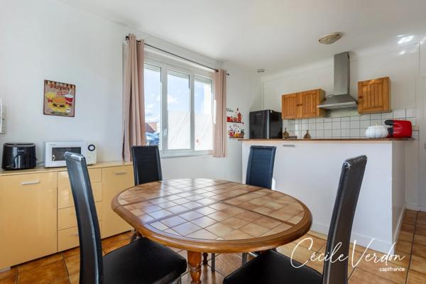 Maison de plain-pied à vendre 2 pièces de 78 m2 située au centre-ville de Bergerac, avec jardin de 440 m2, BERGERAC (24)