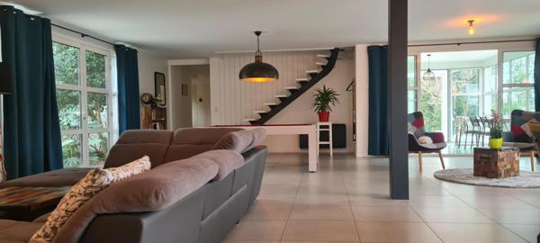 Rare à la vente! Belle propriété à 500m de la mer