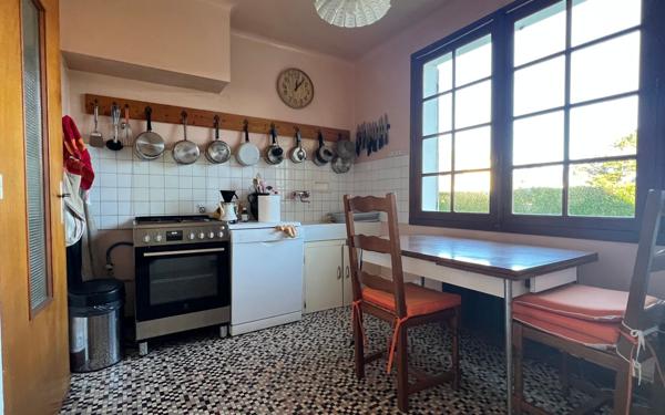 Maison à vendre    6 pièces •  Le Pouliguen