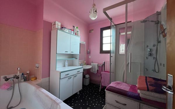 Maison à vendre    6 pièces •  Le Pouliguen