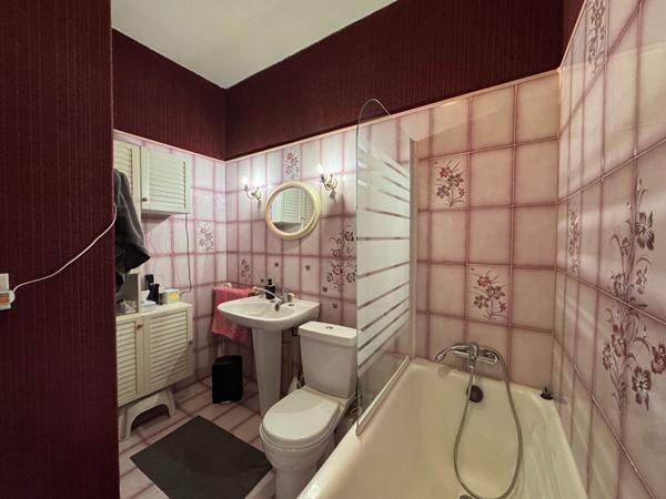 Rochefort Hyper Centre - Maison 175 m² T5 avec courette