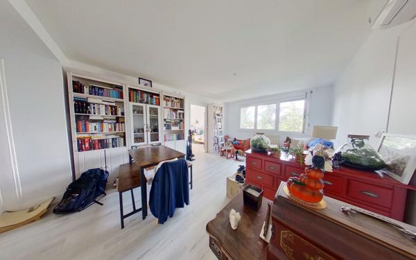 Appartement à vendre    5 pièces • 90,68 m2 Lyon 9