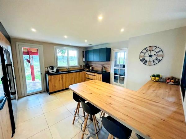 Vente Maison 6 pièces 215 m2 à Saint-Palais