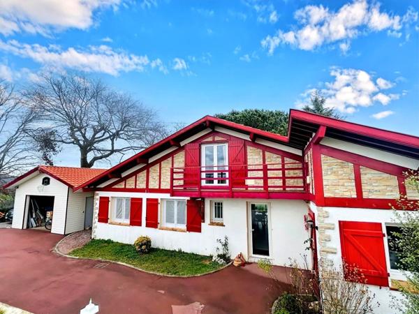 Vente Maison 6 pièces 215 m2 à Saint-Palais