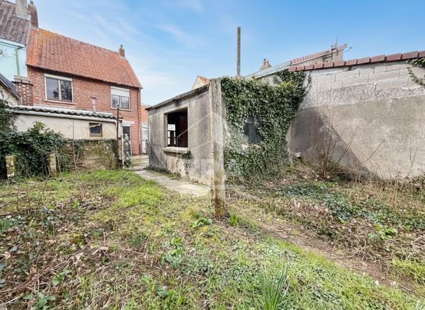 Maison à vendre à Étaples - 4 pièces, 3 chambres - jardin