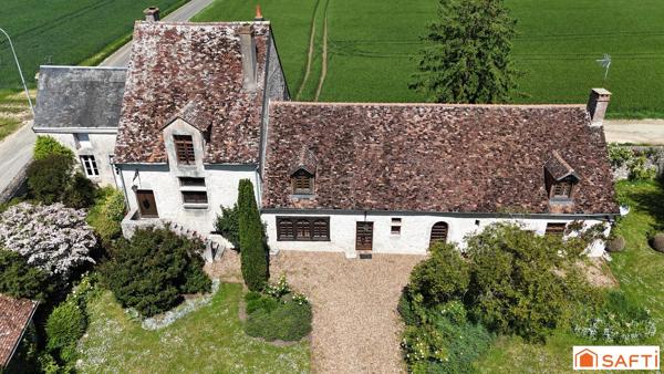 285 m2 hab et dépendances sur 4036 m2 clos de murs