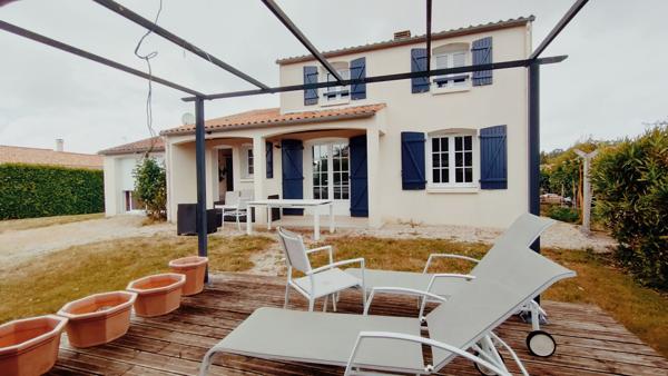 Maison à vendre à Angles – 4 chambres
