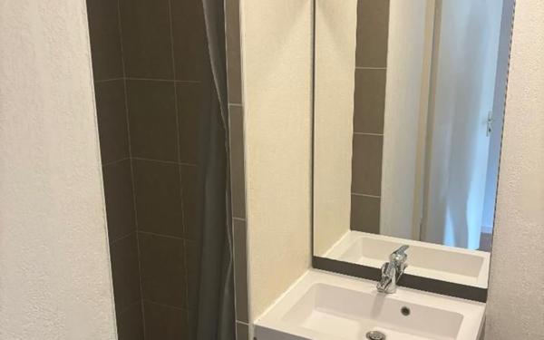 Appartement à louer    1 pièce • 17,84 m2 Bourg-en-Bresse