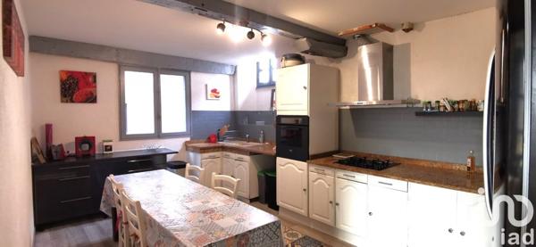 Appartement 6 pièces de 135 m² à Oloron-Sainte-Marie (64400)