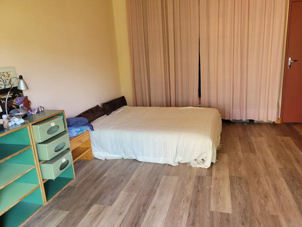 Maison
         6 pièces
        - 128 m² 375 000 € *