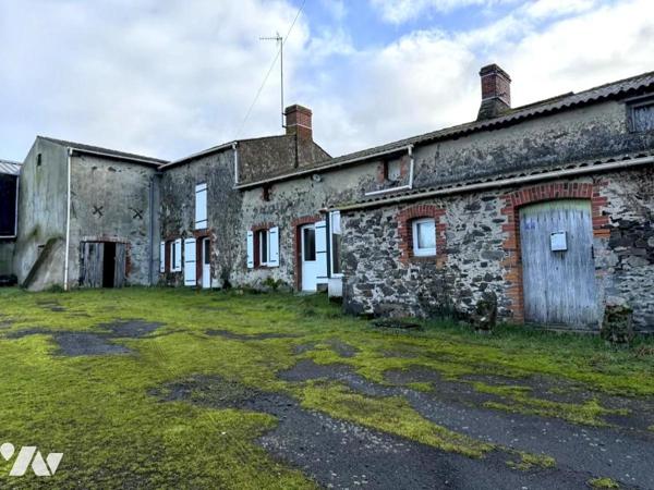 Maison ancienne en campagne