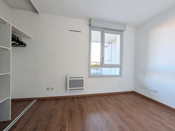 Appartement T2 lumineux avec terrasse et parking , Route de Launaguet, Toulouse