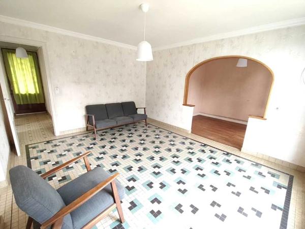 Vente                                                      Maison
                        
                     3 pièces                      68 m2                     à Rezé