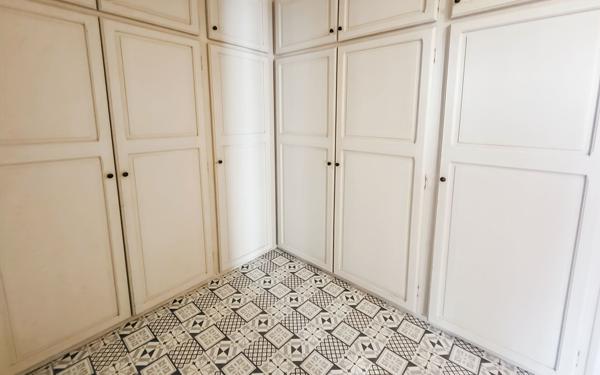 Maison à vendre    4 pièces •  Lambesc