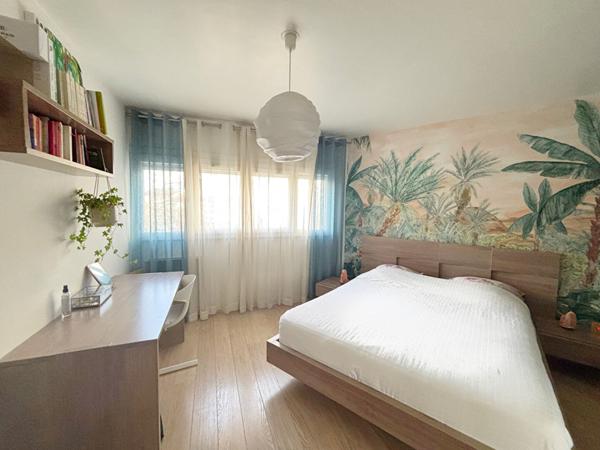 Appartement 3 pièces de 81m² - Centre -Castanet-Tolosan - Dernier étage, Terrasse